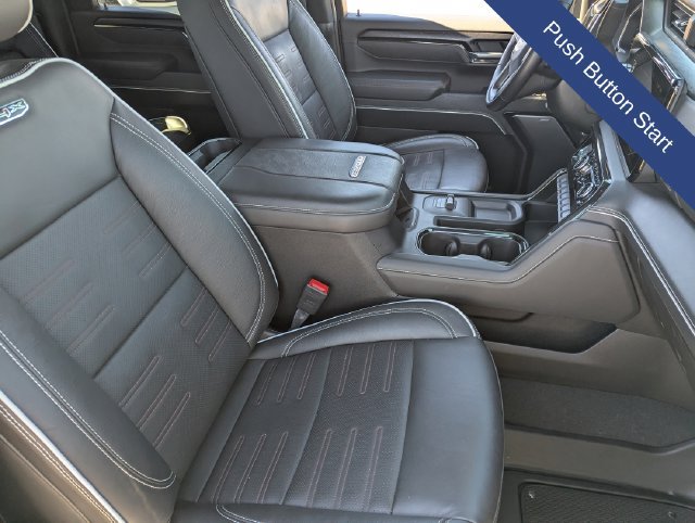 Used 2025 GMC Sierra 2500 AT4X AWD/4WD image 13