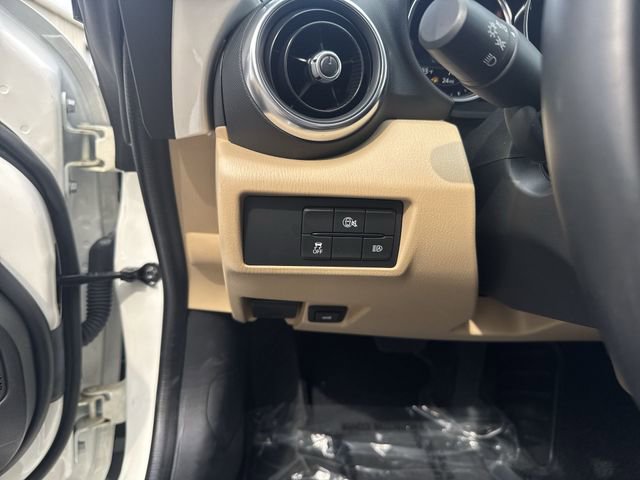 Used 2024 MAZDA MX-5 Miata Grand Touring RWD image 21
