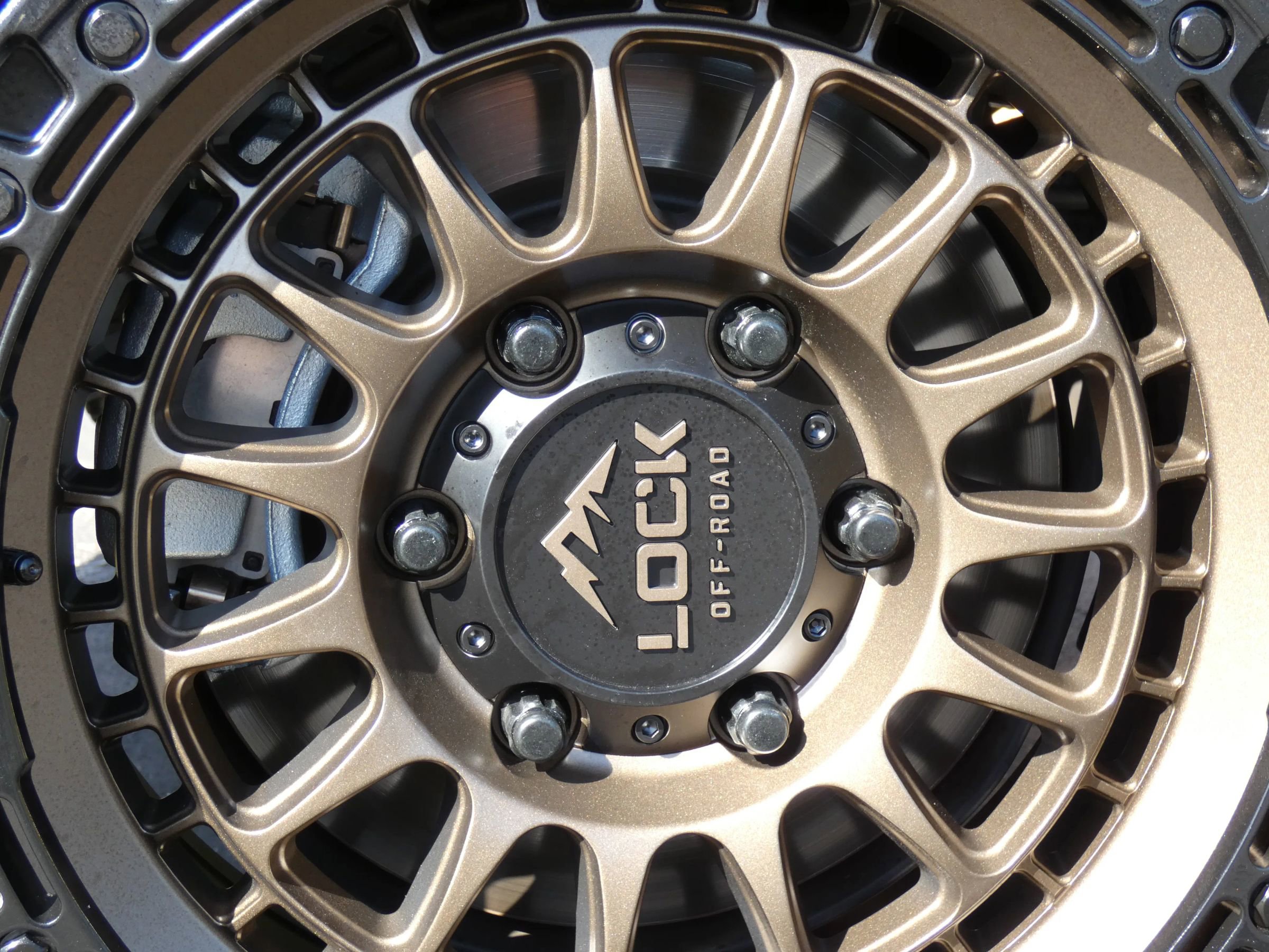 Used 2025 Toyota Tacoma TRD Sport image 21