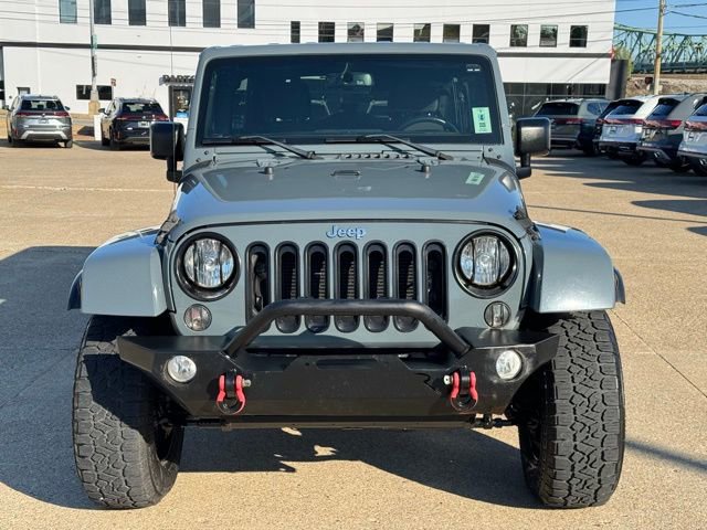 Used 2015 Jeep Wrangler Unlimited Sahara w/ Connectivity Group image 8