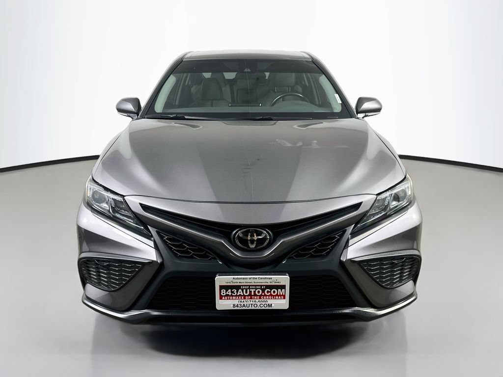 Used 2023 Toyota Camry SE FWD video 2