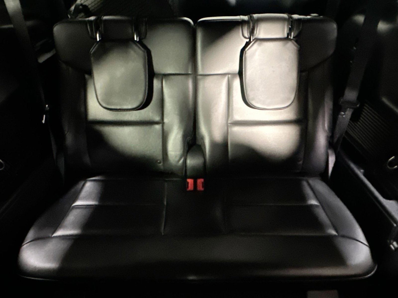 Used 2022 Ford Explorer XLT w/ Equipment Group 202A image 34