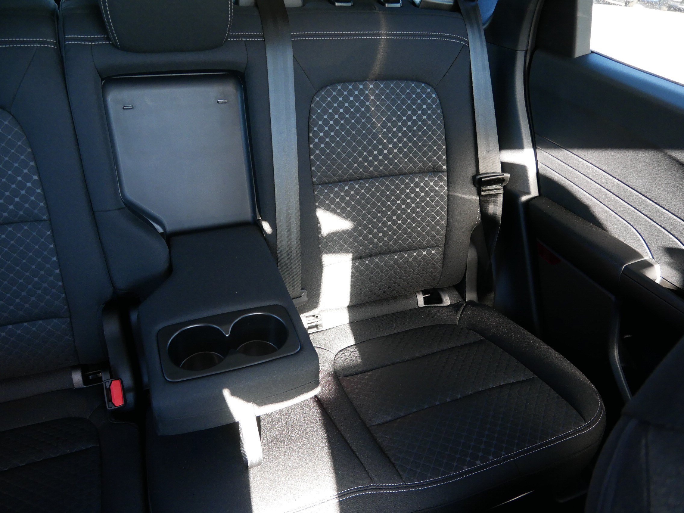 Used 2025 Ford Escape Active w/ Active Premium Tech Pack AWD/4WD image 14