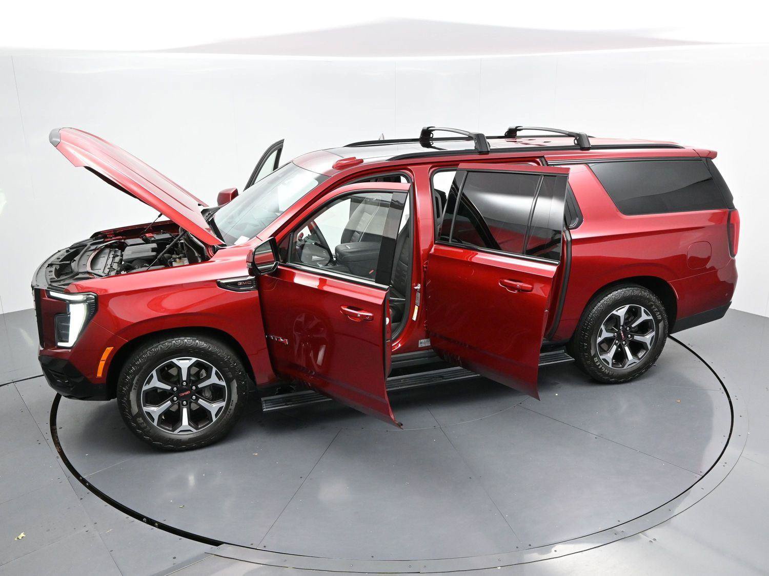 Used 2025 GMC Yukon XL AT4 Ultimate AWD/4WD image 43
