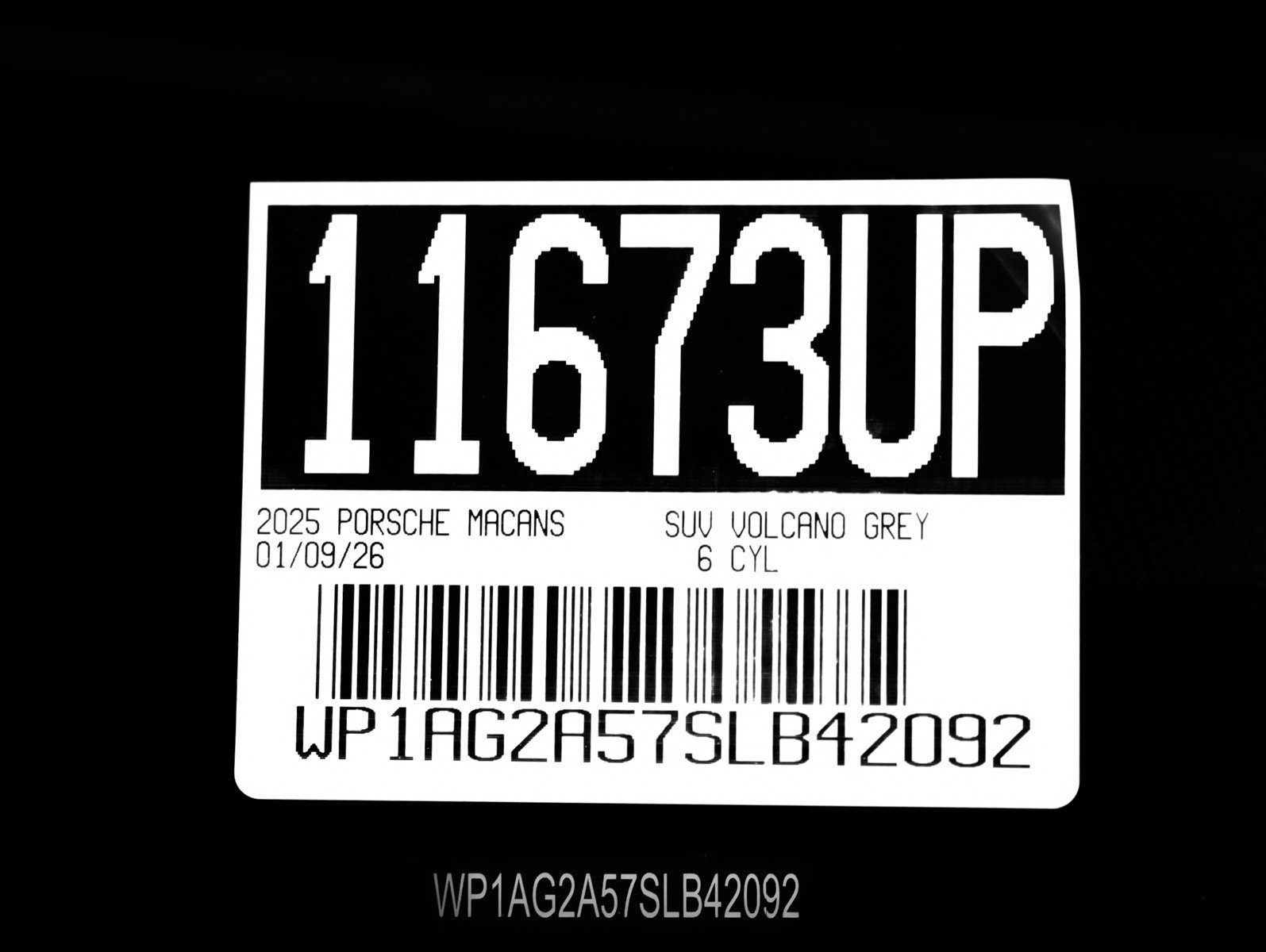 Certified 2025 Porsche Macan S image 29