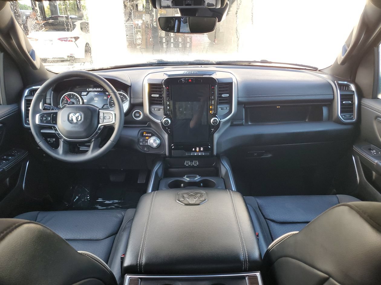 Used 2026 RAM 1500 Laramie AWD/4WD image 12