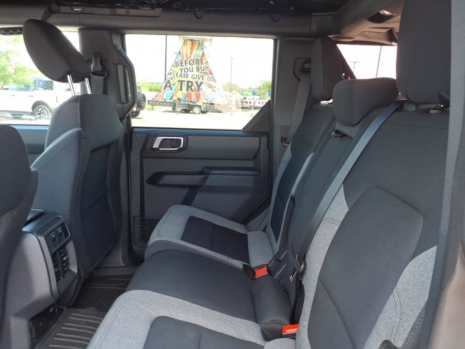 Certified 2025 Ford Bronco Big Bend AWD/4WD image 13