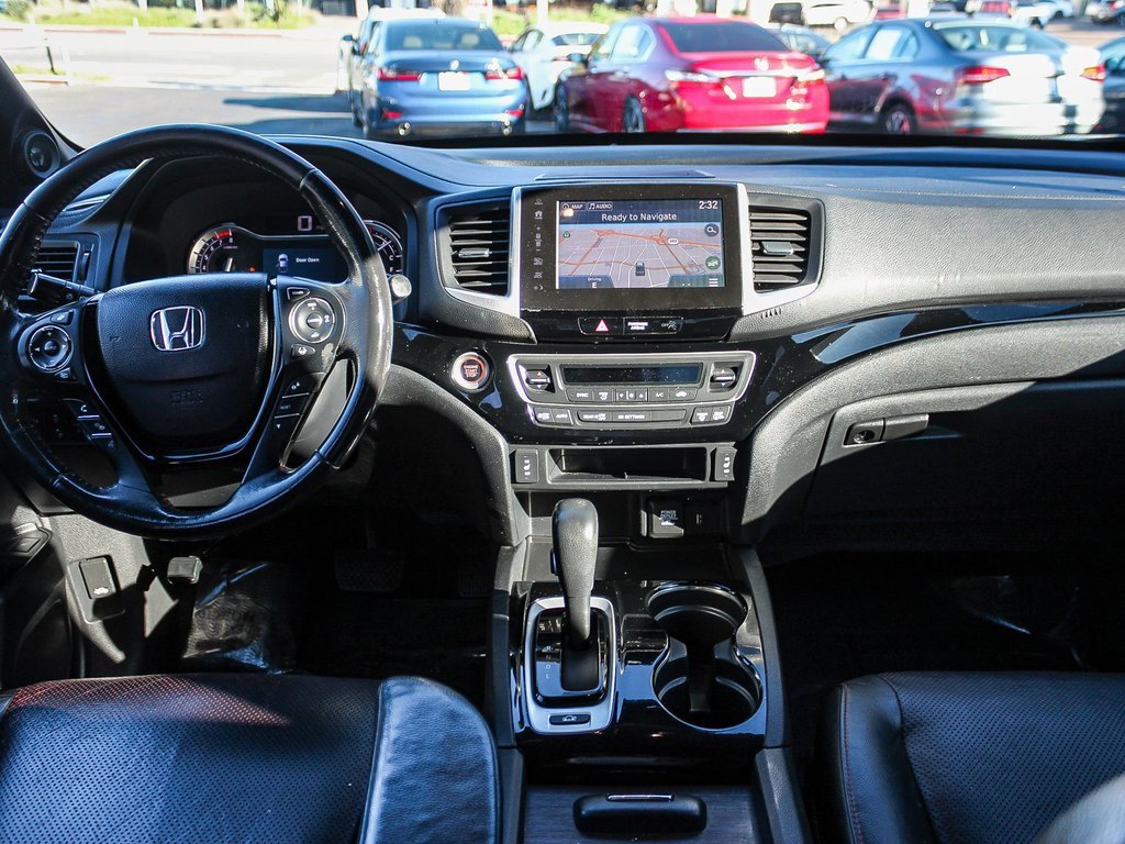 Used 2017 Honda Ridgeline Black Edition image 13