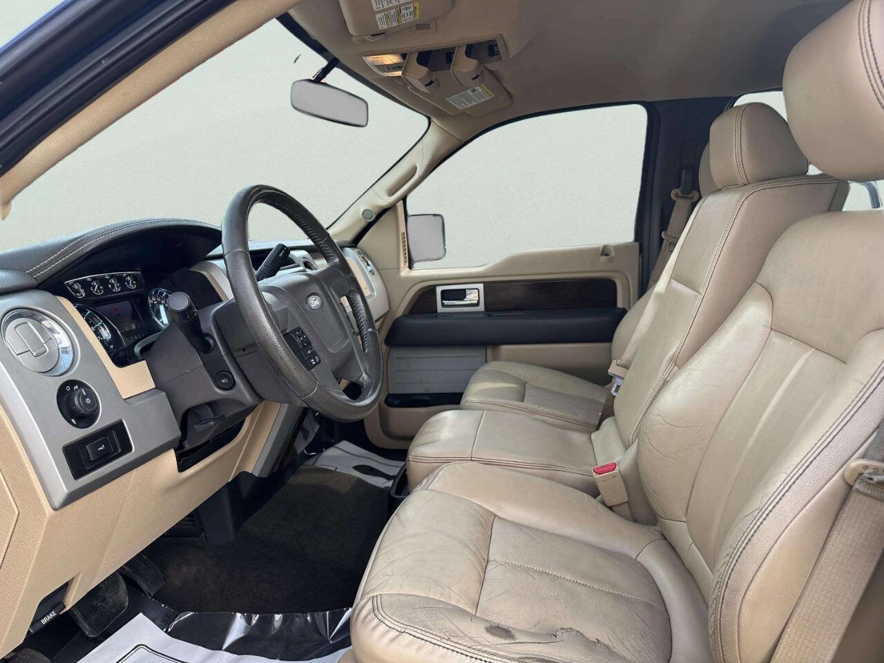 Used 2012 Ford F150 Lariat image 9