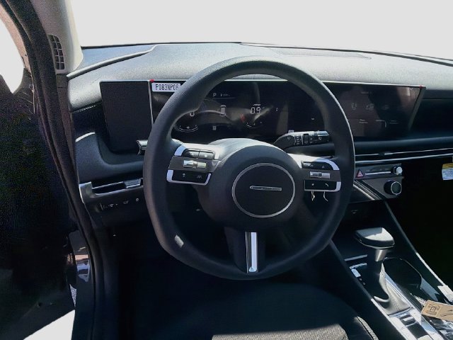 New 2026 Hyundai Tucson SEL Plus FWD image 11