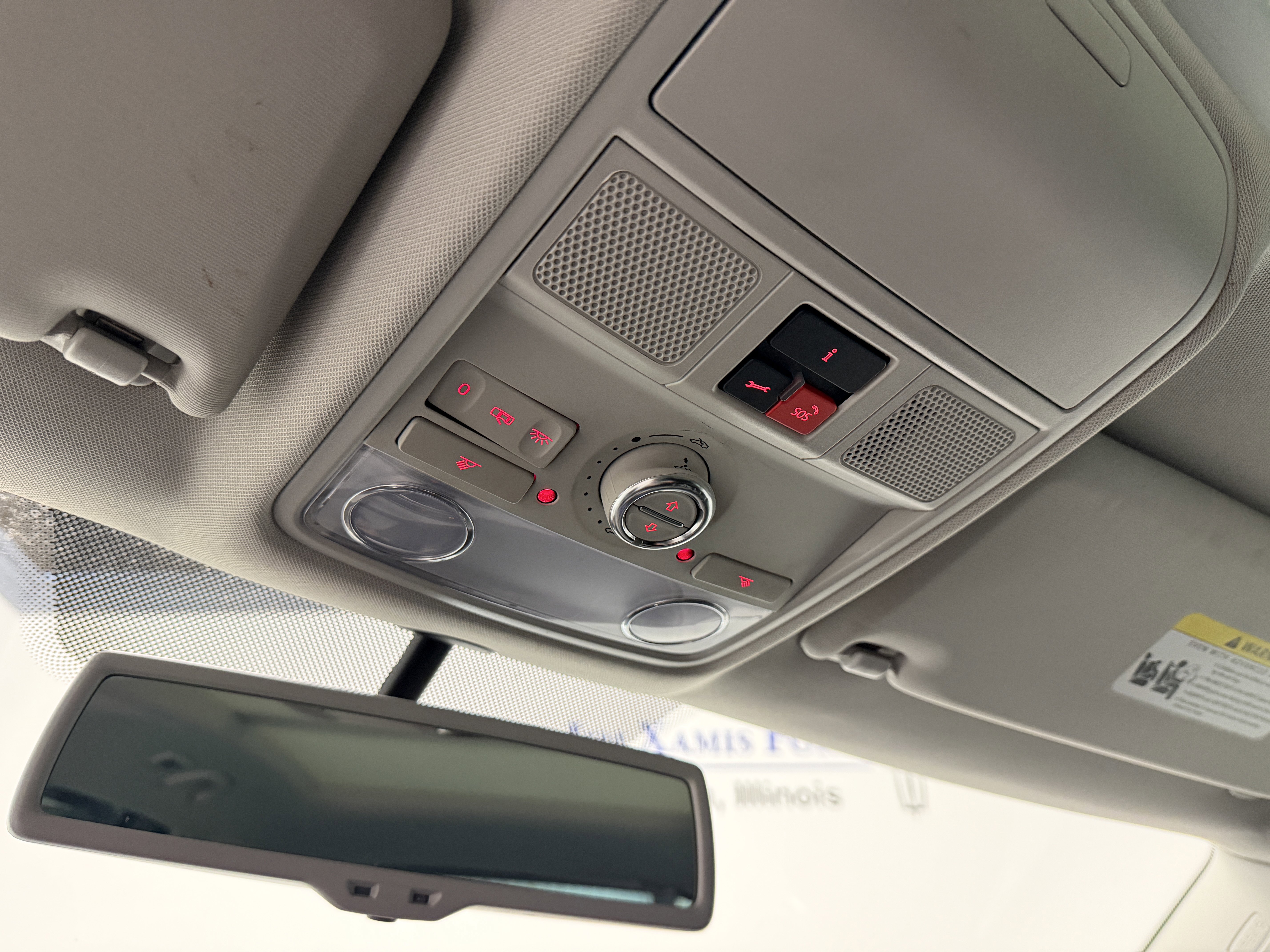 Used 2017 Volkswagen Tiguan Sport image 6