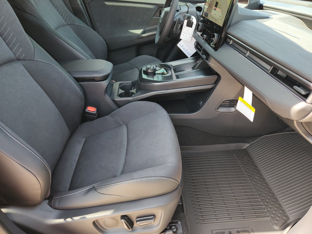 New 2026 Toyota C-HR AWD/4WD image 12
