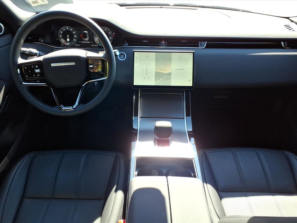 Used 2026 Land Rover Range Rover Evoque S image 4