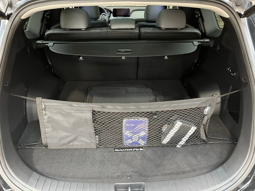 Used 2023 Hyundai Santa Fe Limited w/ Cargo Package image 46