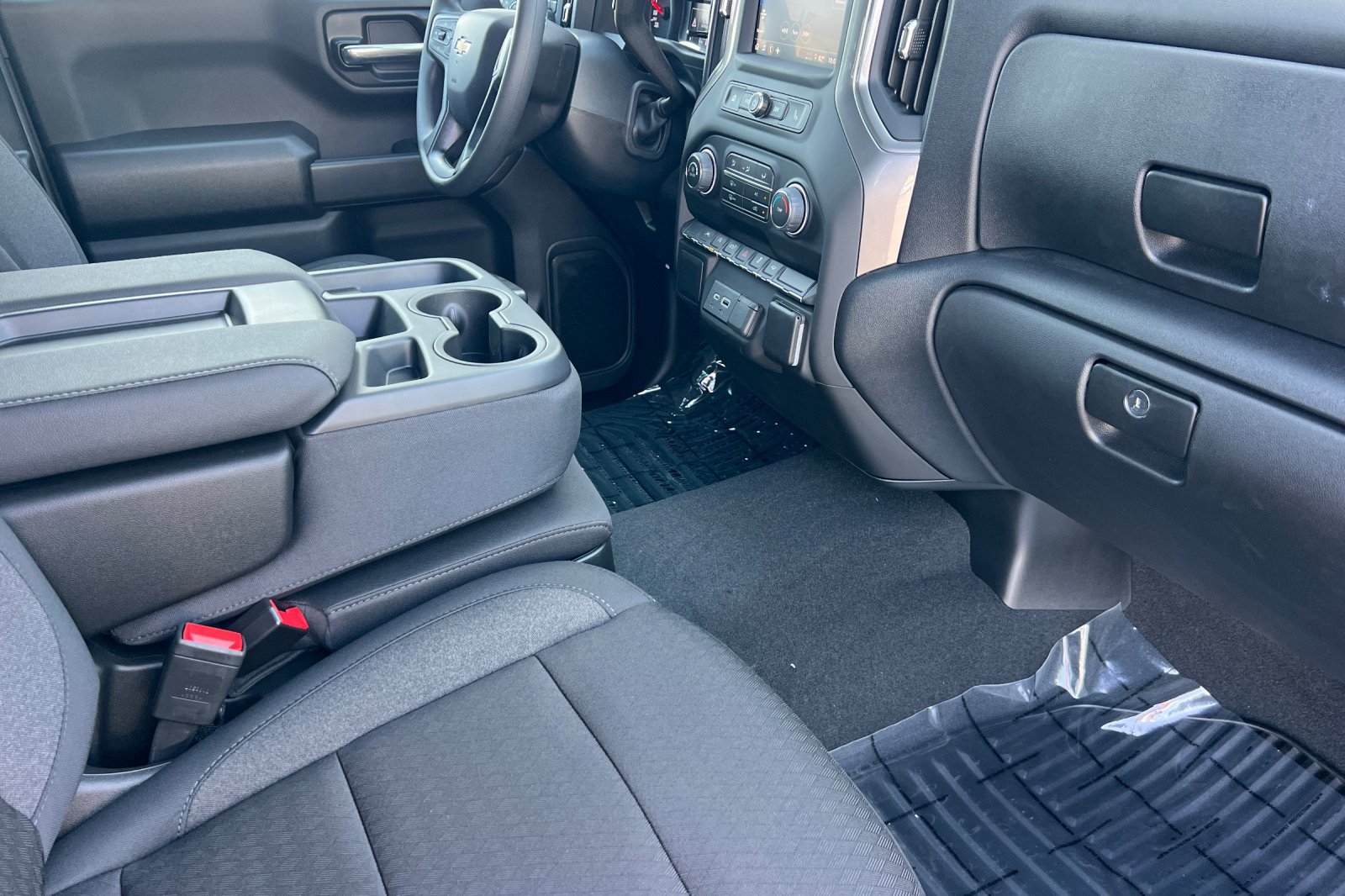 New 2026 Chevrolet Silverado 1500 Custom w/ Turbomax Blackout Package RWD image 17