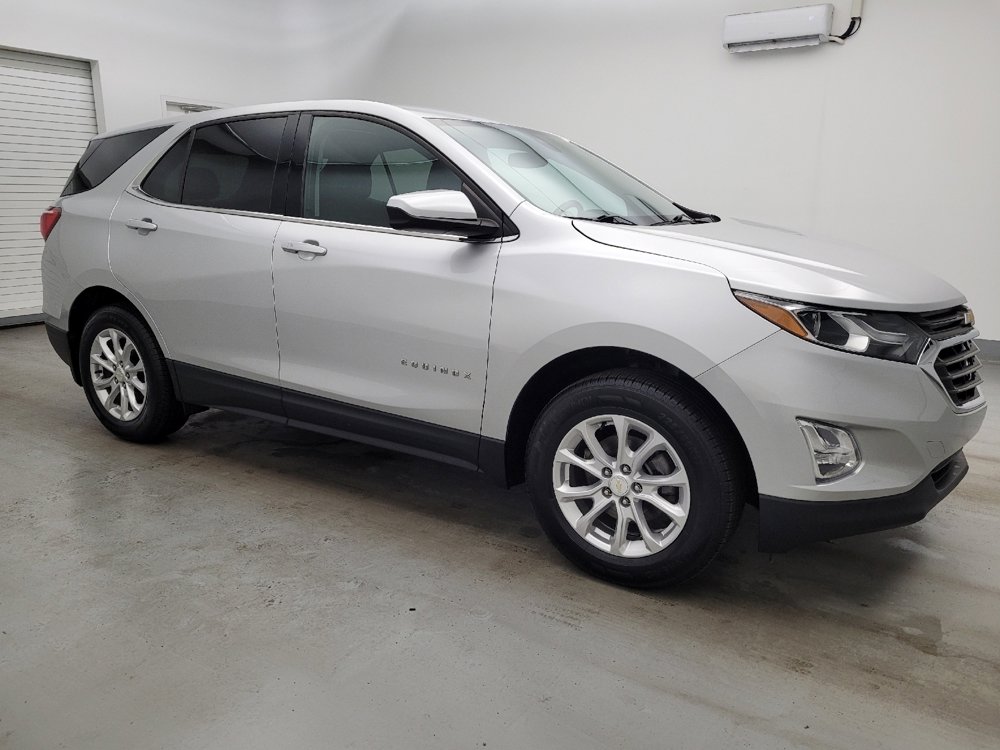 Used 2020 Chevrolet Equinox LT w/ Driver Convenience Package image 11