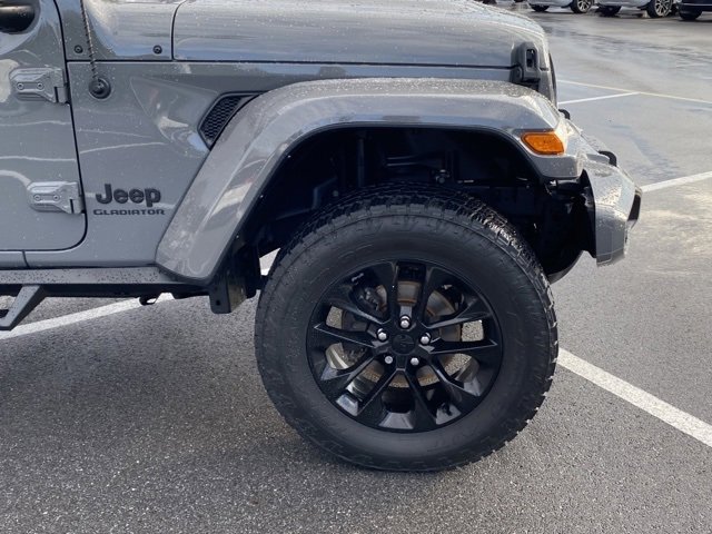 Used 2022 Jeep Gladiator Overland image 9