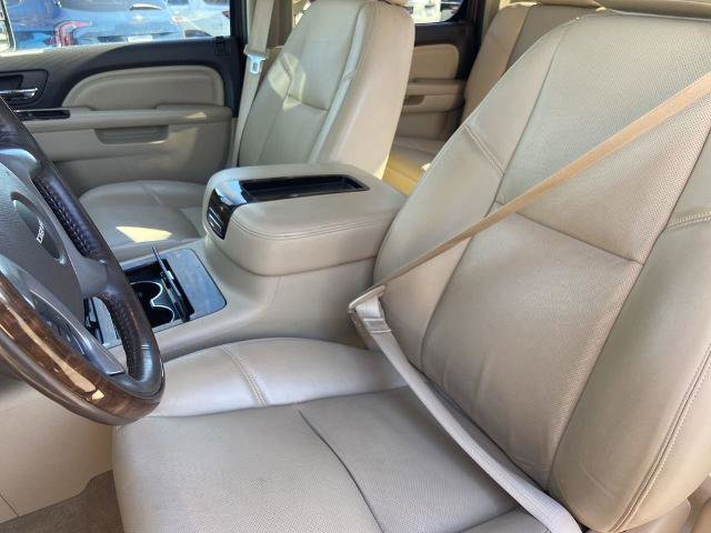 Used 2013 GMC Sierra 2500 Denali w/ Suspension Package, Off-Road image 12