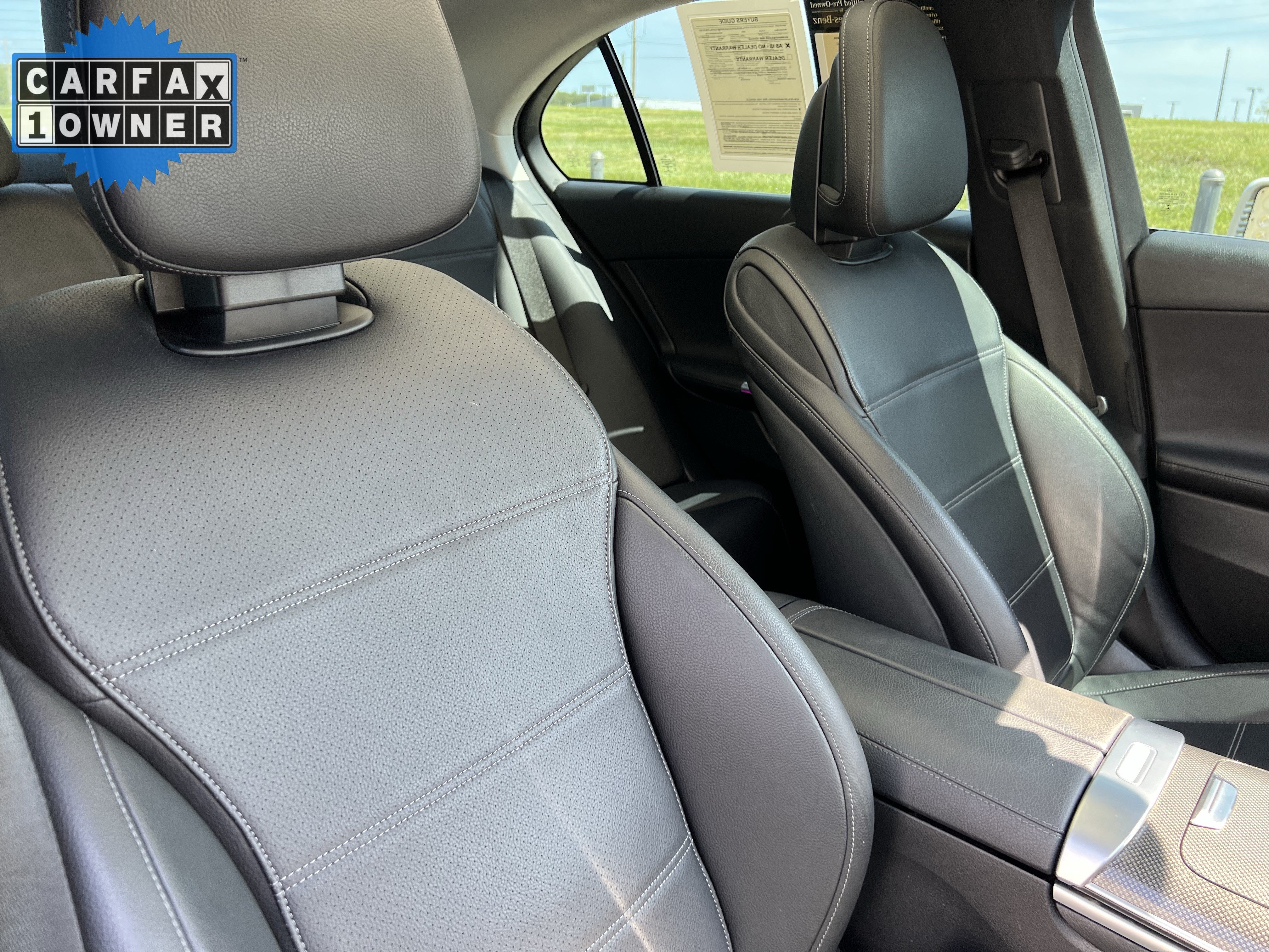 Used 2022 Mercedes-Benz C 300 Sedan w/ Exclusive Trim Package image 35