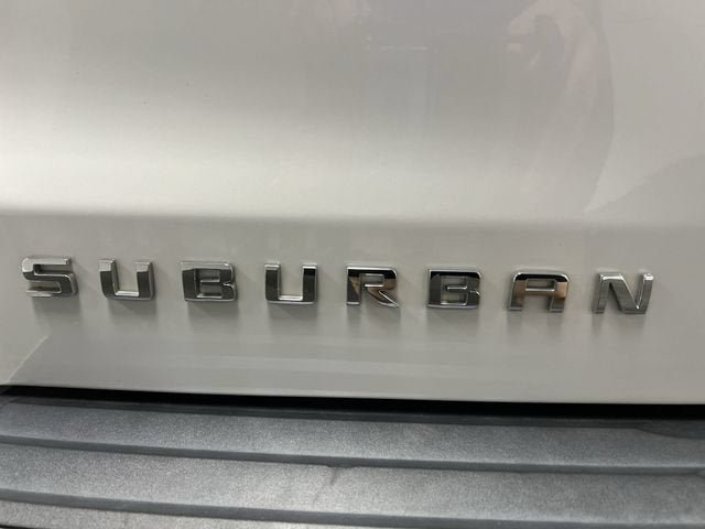Used 2019 Chevrolet Suburban Premier w/ Premier Plus Edition AWD/4WD image 32