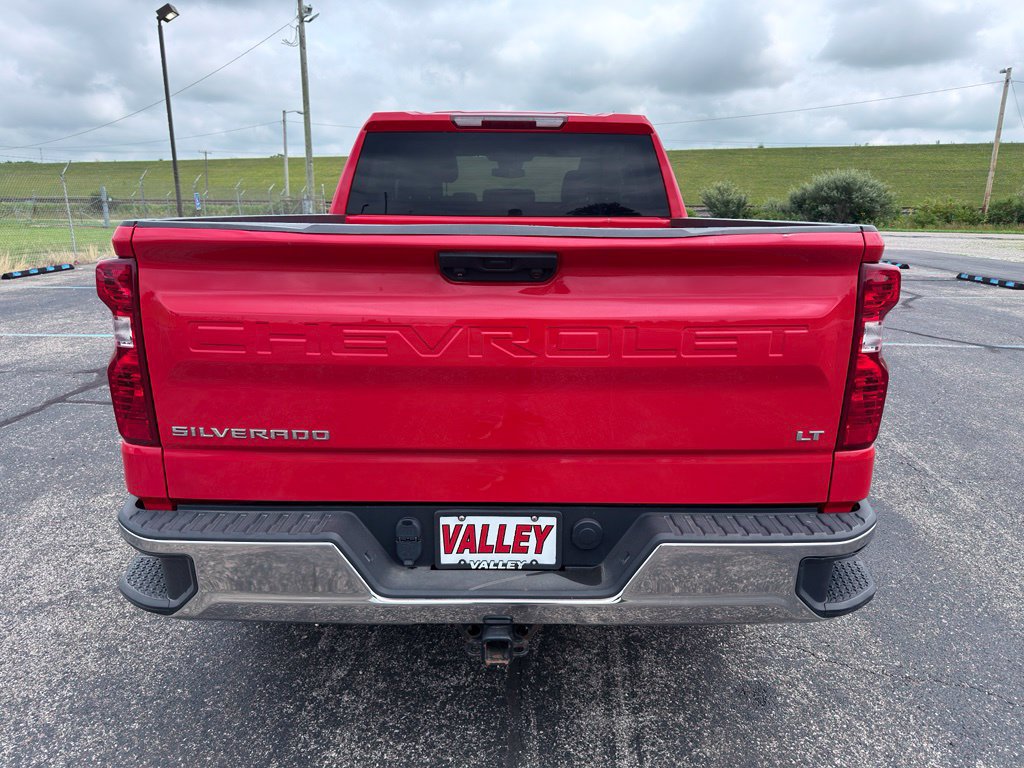 Used 2023 Chevrolet Silverado 1500 LT AWD/4WD image 14