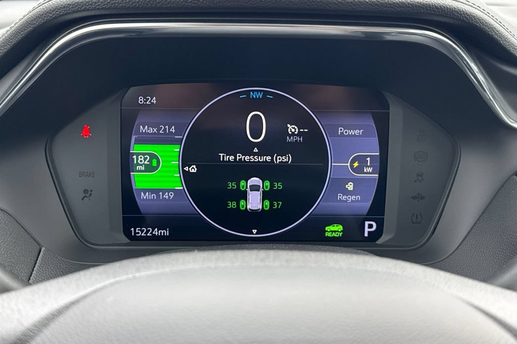 Used 2023 Chevrolet Bolt EUV LT w/ Redline Edition FWD image 29