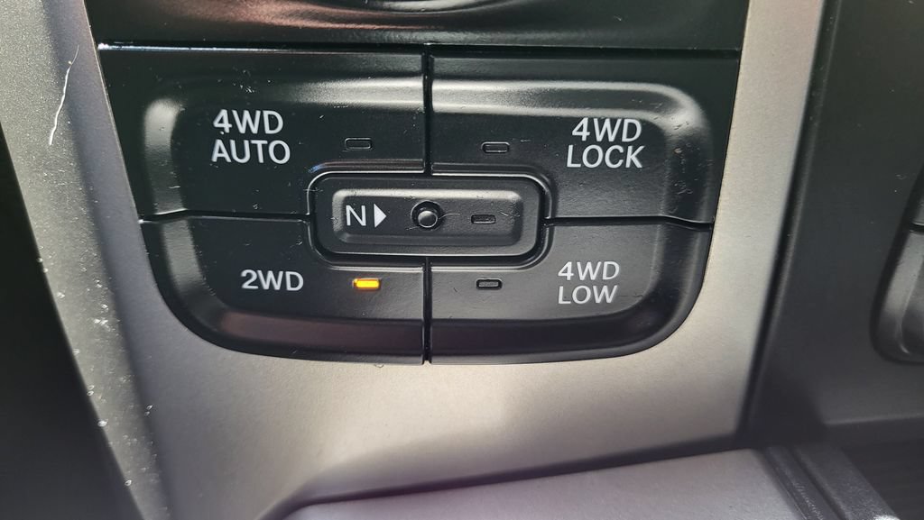 Used 2019 RAM 1500 Lone Star AWD/4WD image 35