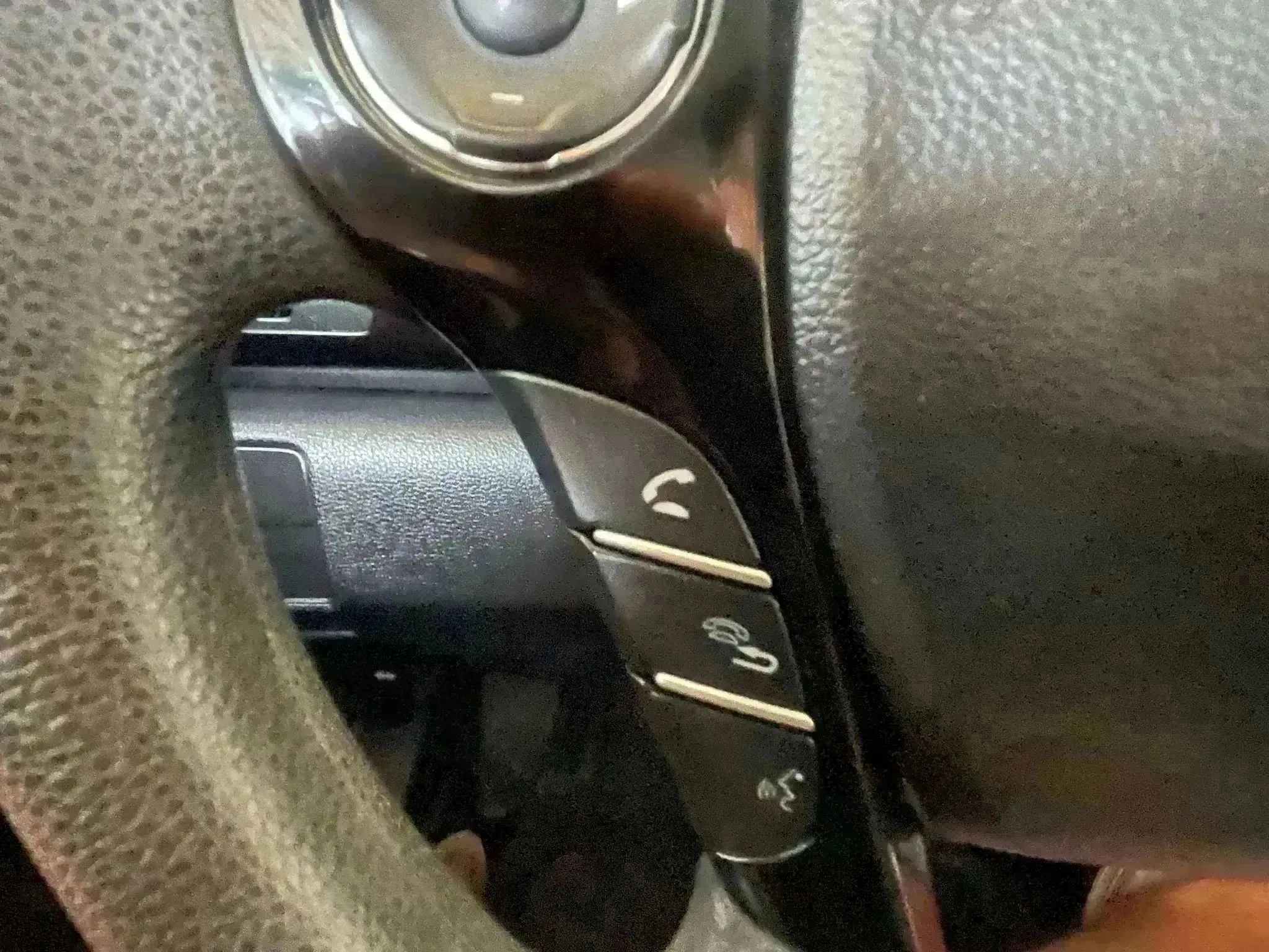 Used 2017 Honda Accord LX image 13
