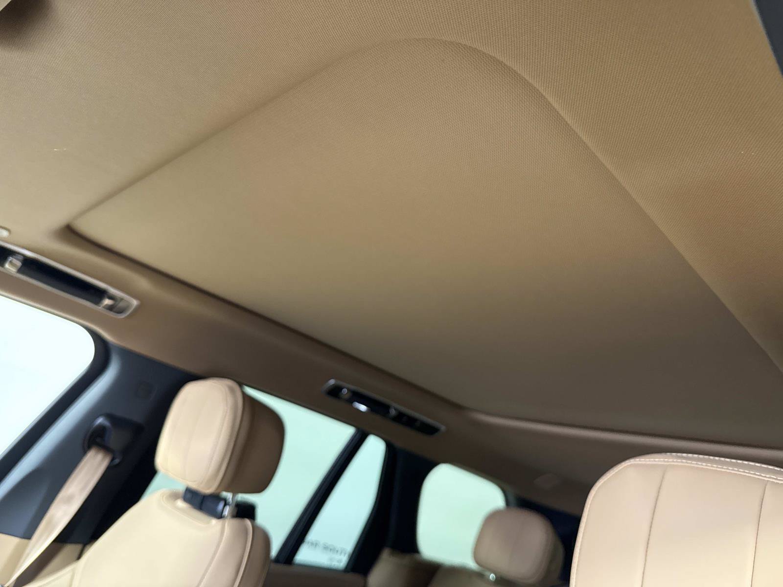 New 2026 Land Rover Range Rover SE AWD/4WD image 21