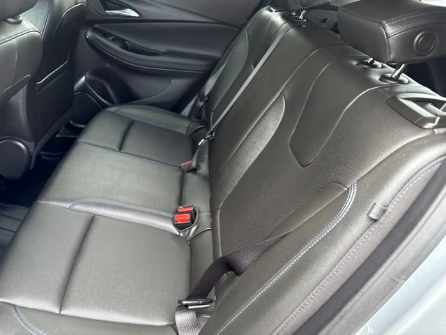 Used 2025 Buick Encore GX Sport Touring AWD/4WD image 8