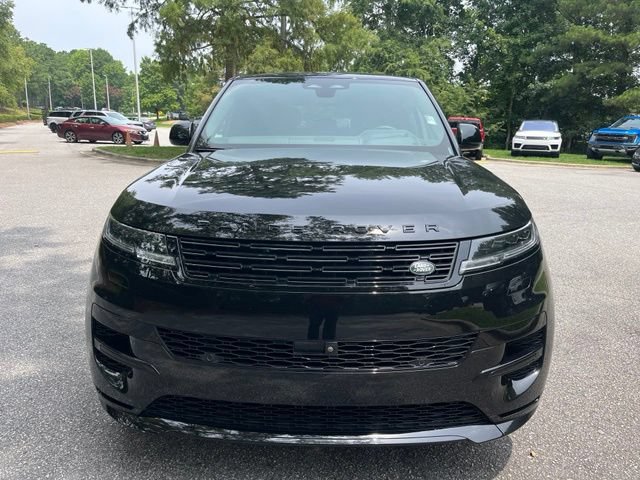 Certified 2025 Land Rover Range Rover Sport Dynamic SE AWD/4WD image 3