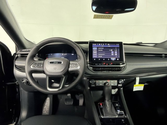 New 2026 Jeep Compass Limited AWD/4WD image 24