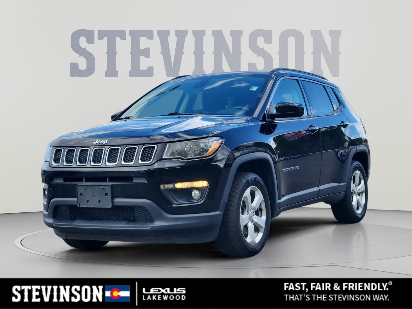 Used 2017 Jeep Compass Latitude w/ Popular Equipment Group AWD/4WD image 1