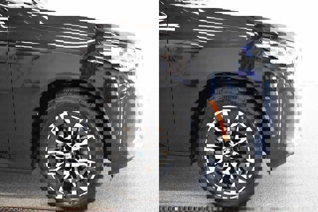 New 2026 BMW X3 xDrive30 w/ Premium Package image 12