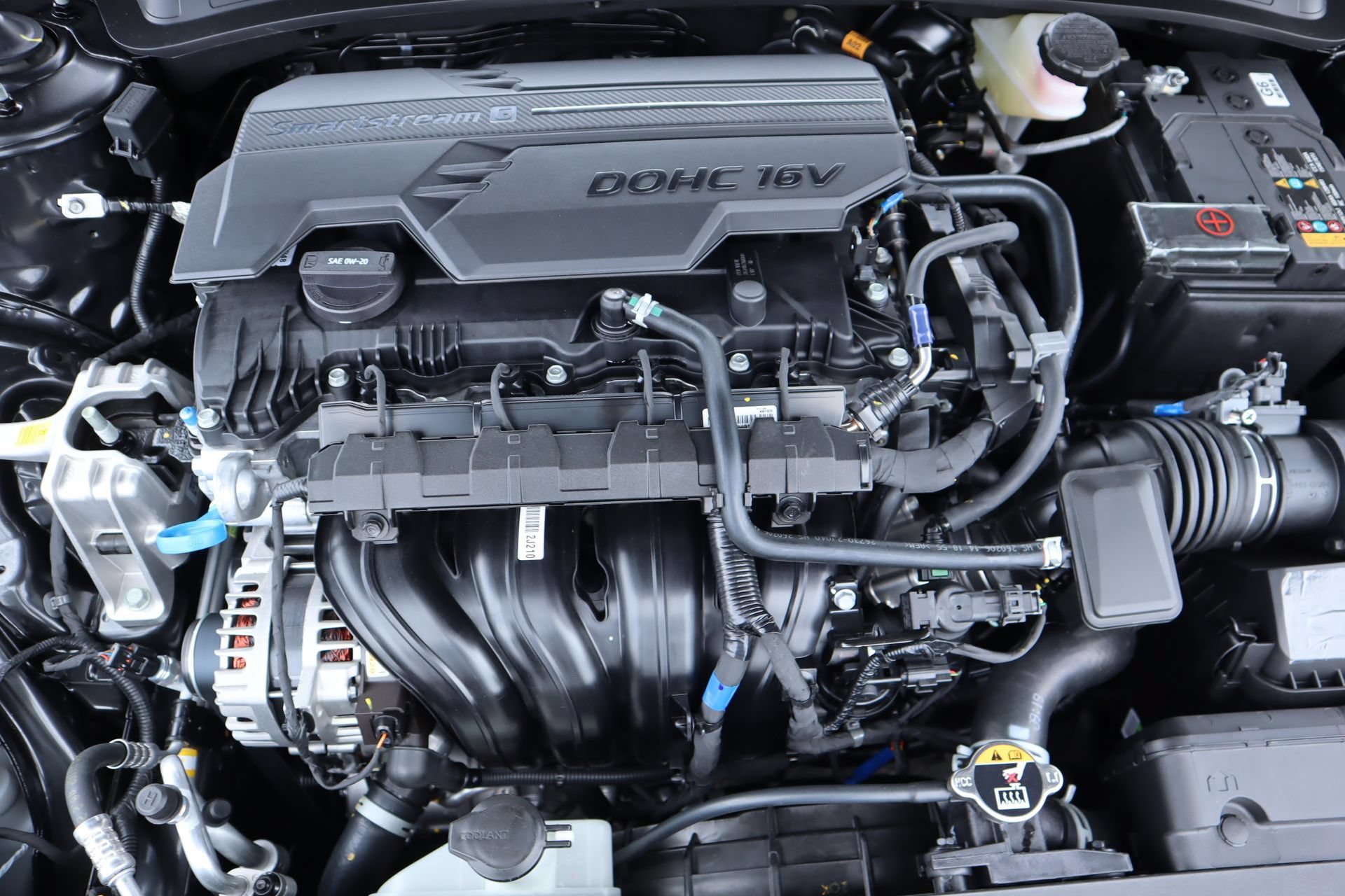 New 2026 Hyundai Elantra Sport FWD image 6