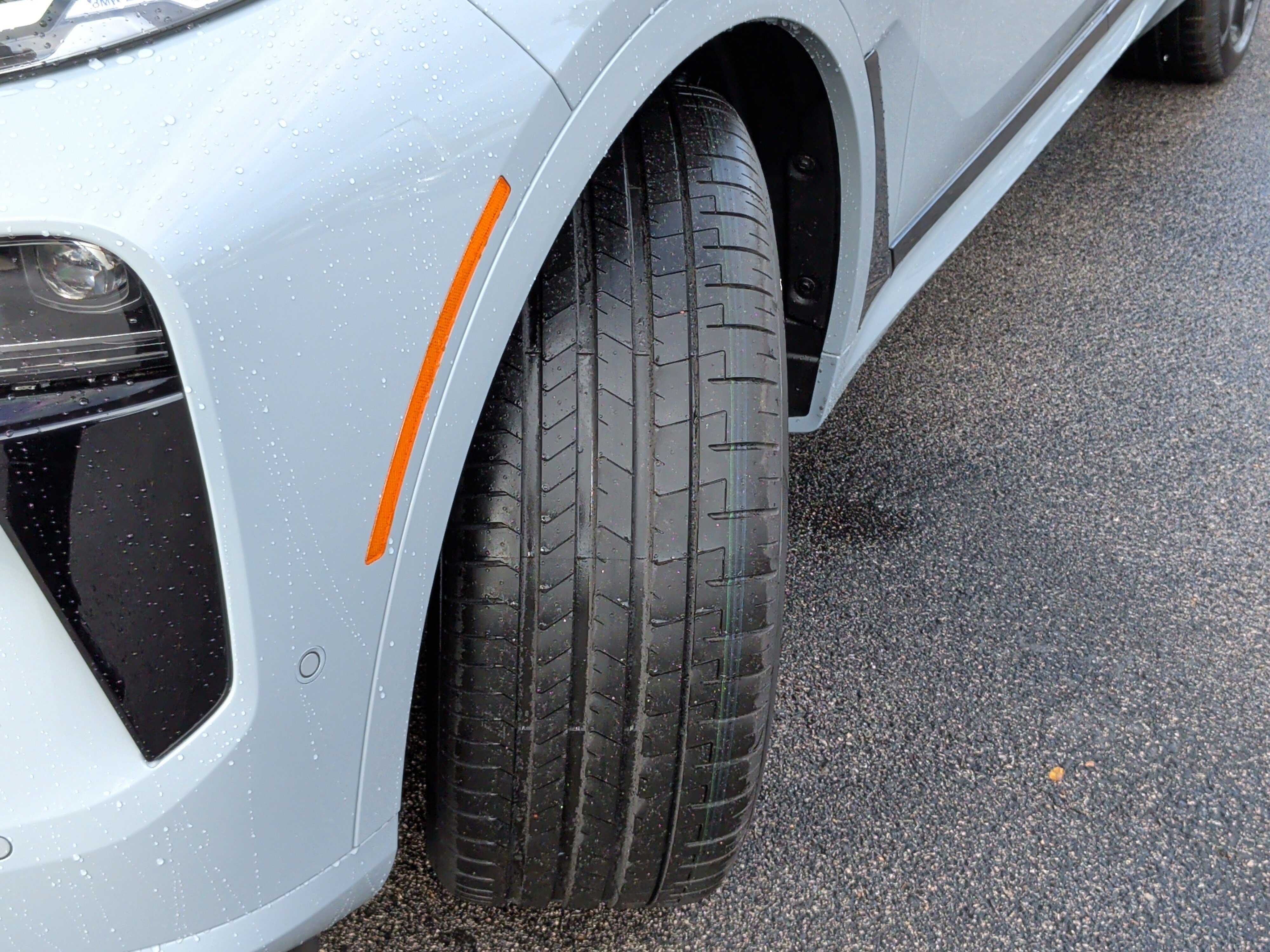 Certified 2026 BMW X7 xDrive40i w/ Executive Package image 7