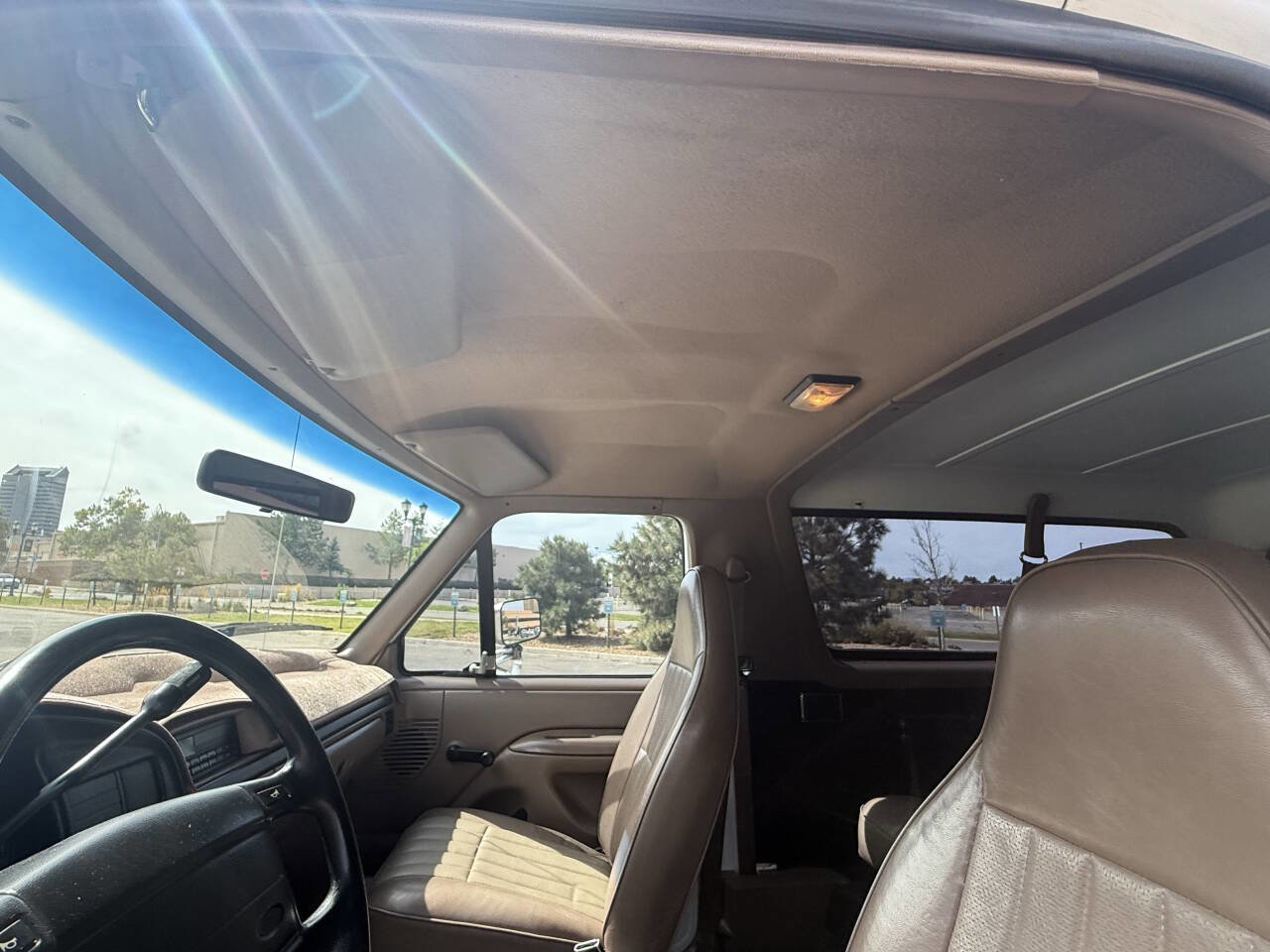 Used 1996 Ford Bronco XLT image 15