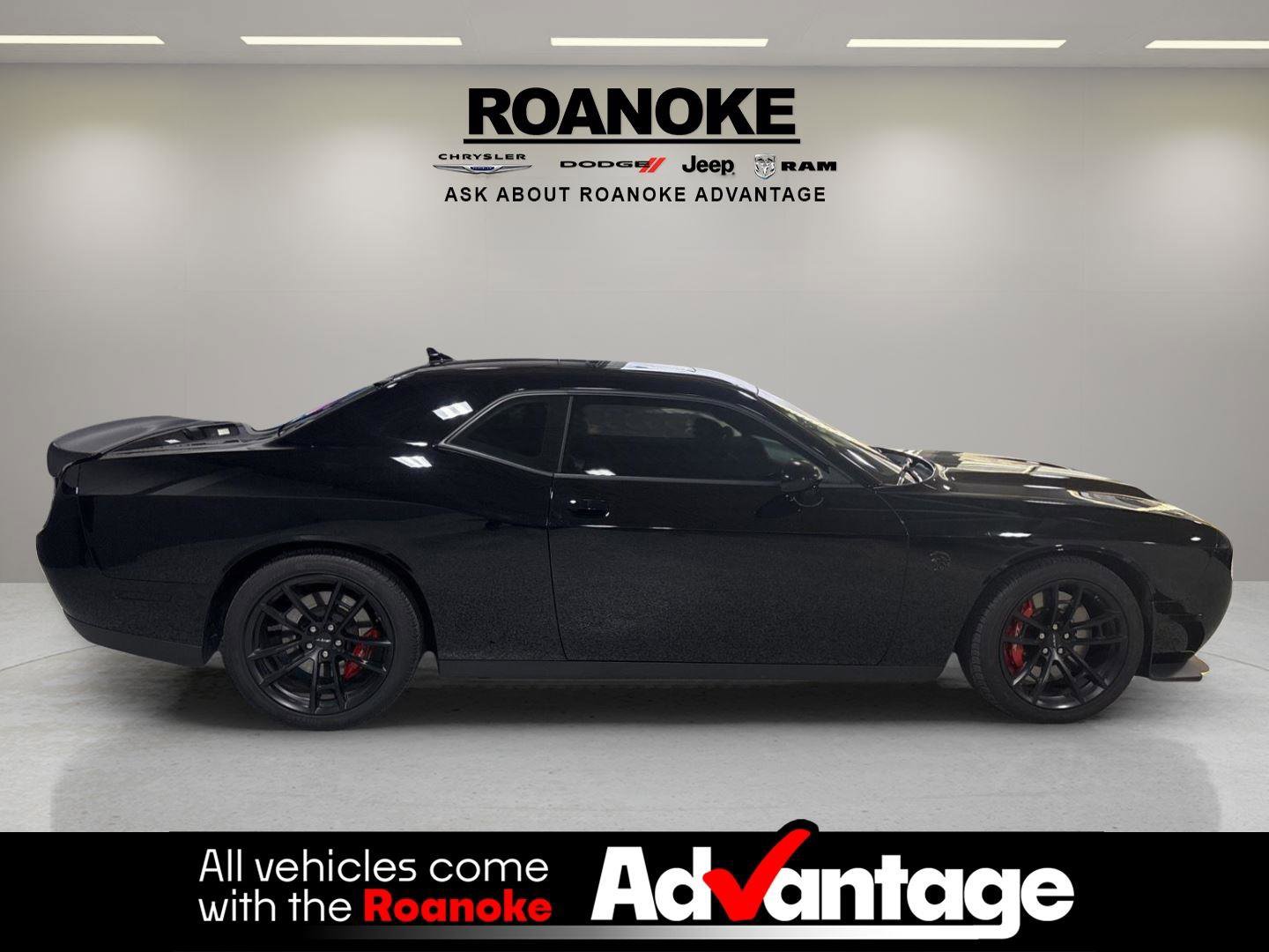 Used 2023 Dodge Challenger SRT Hellcat image 11