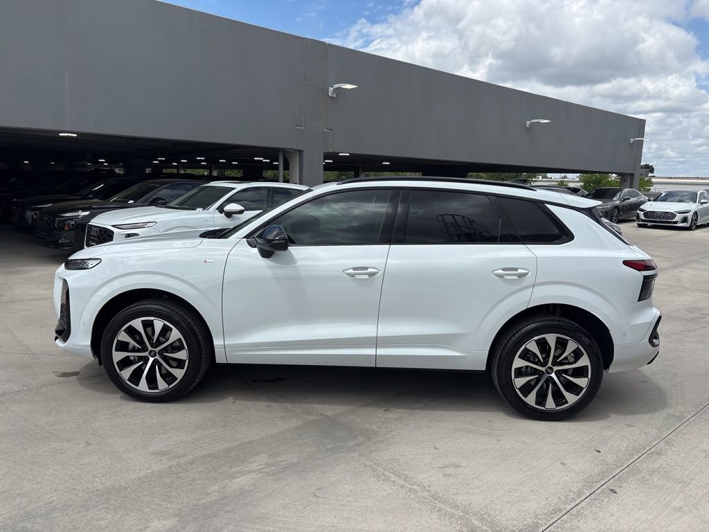 New 2026 Audi Q3 quattro 2.0T AWD/4WD image 9