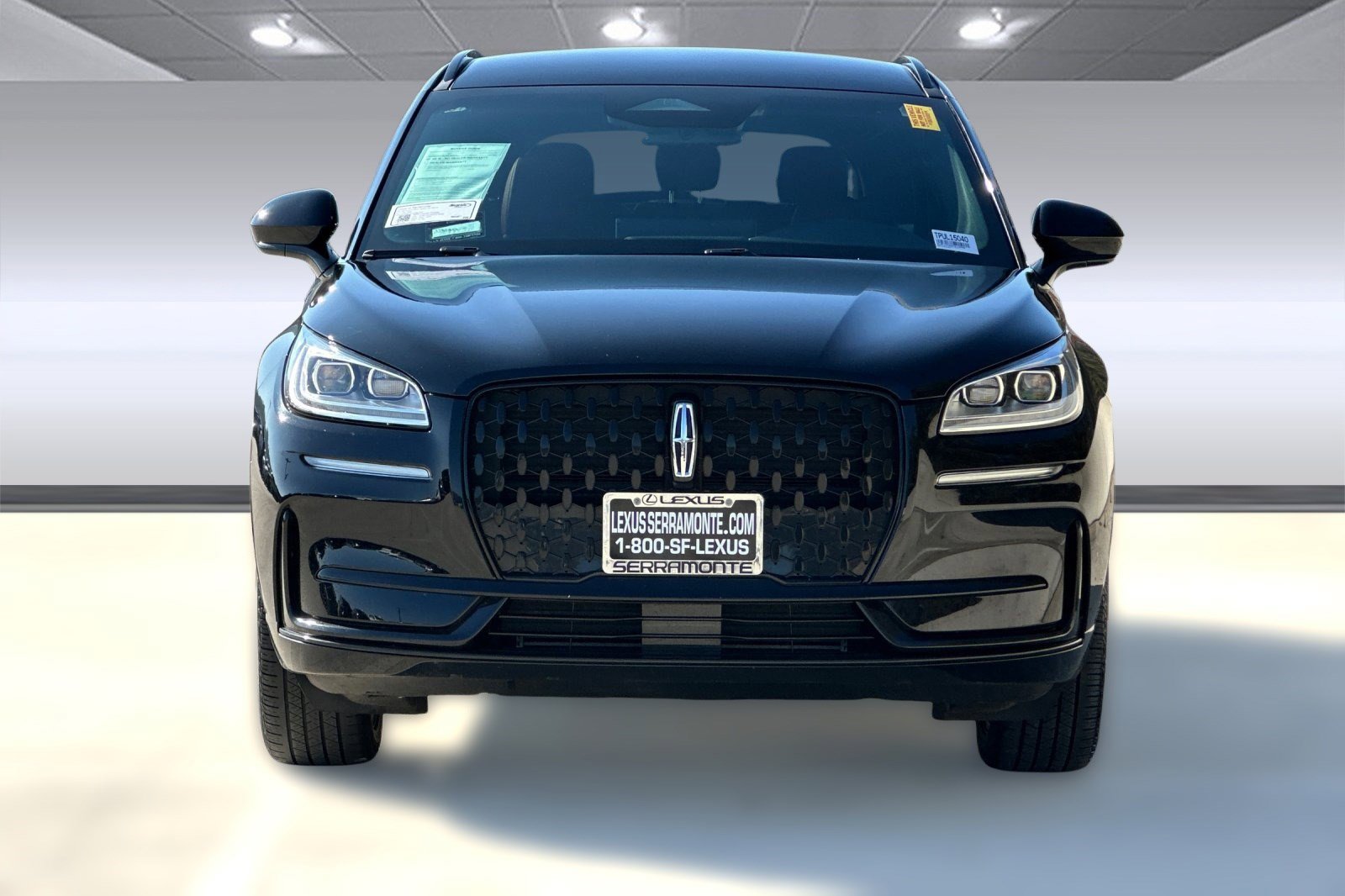 Used 2023 Lincoln Corsair Reserve w/ Jet Appearance Package image 5