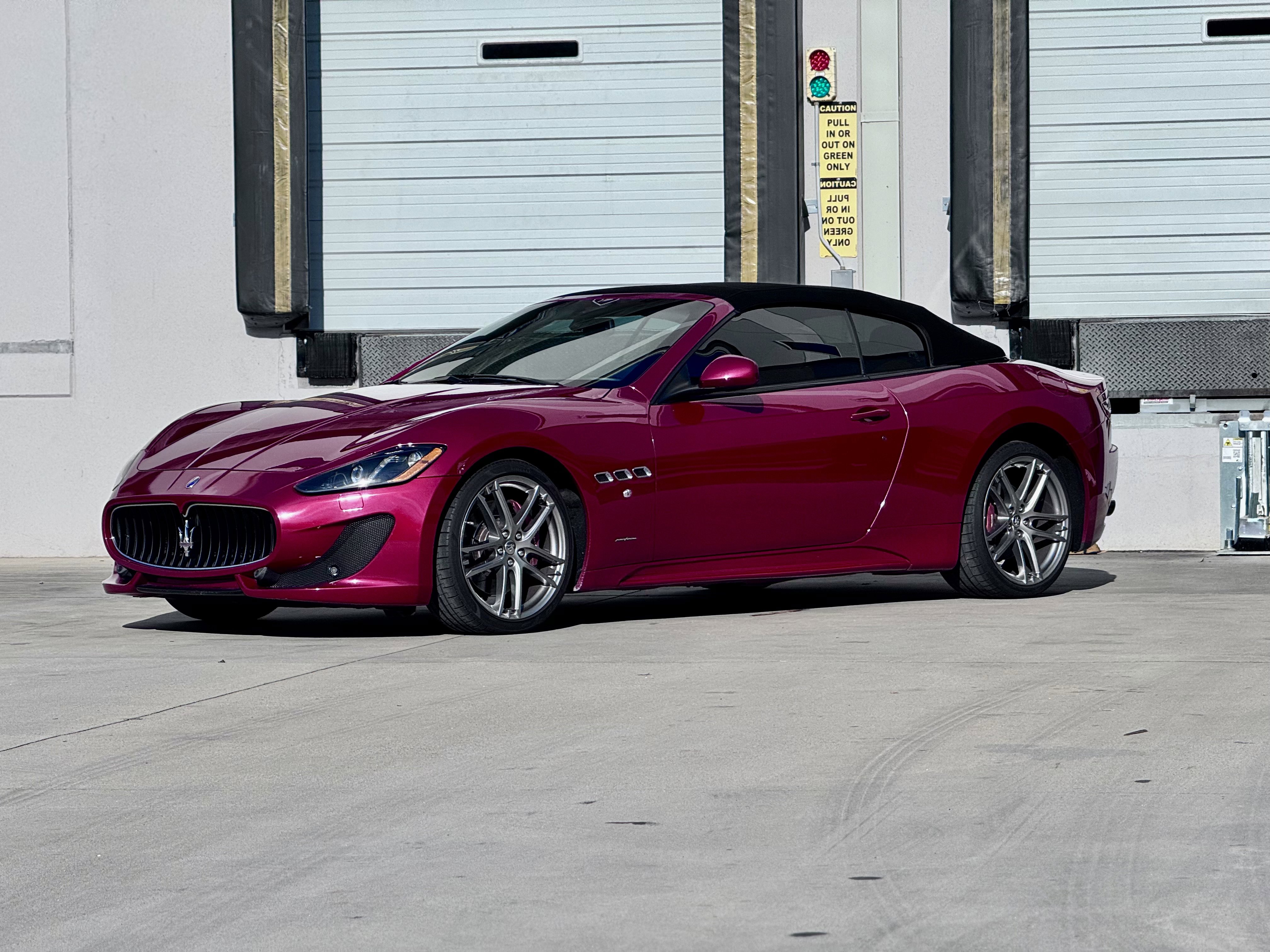 Used 2015 Maserati GranTurismo Sport image 3