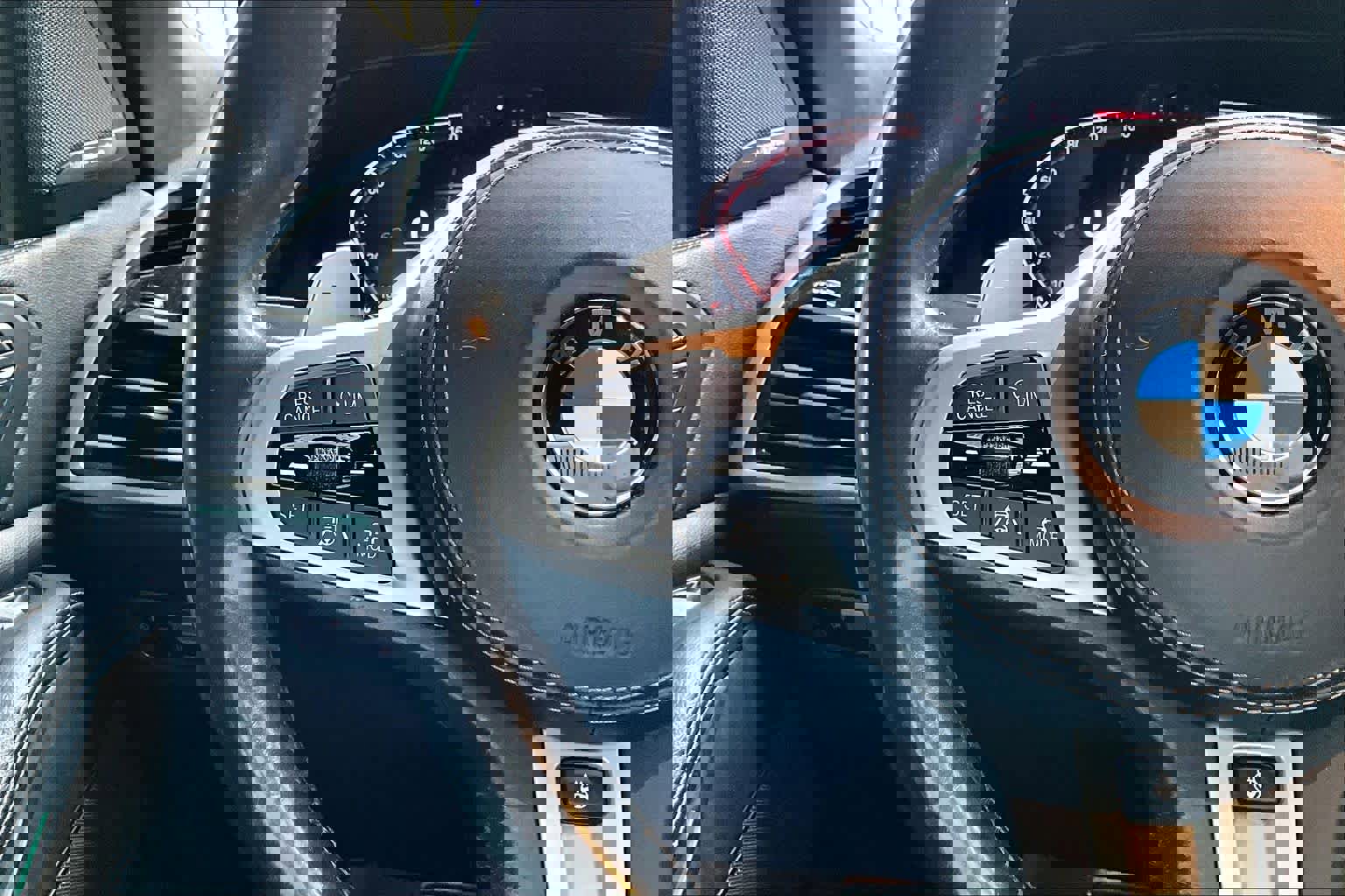 Used 2019 BMW X7 xDrive50i w/ M Sport Package image 23