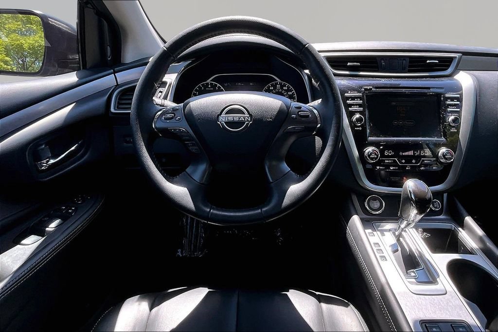 Used 2023 Nissan Murano SV AWD/4WD image 10
