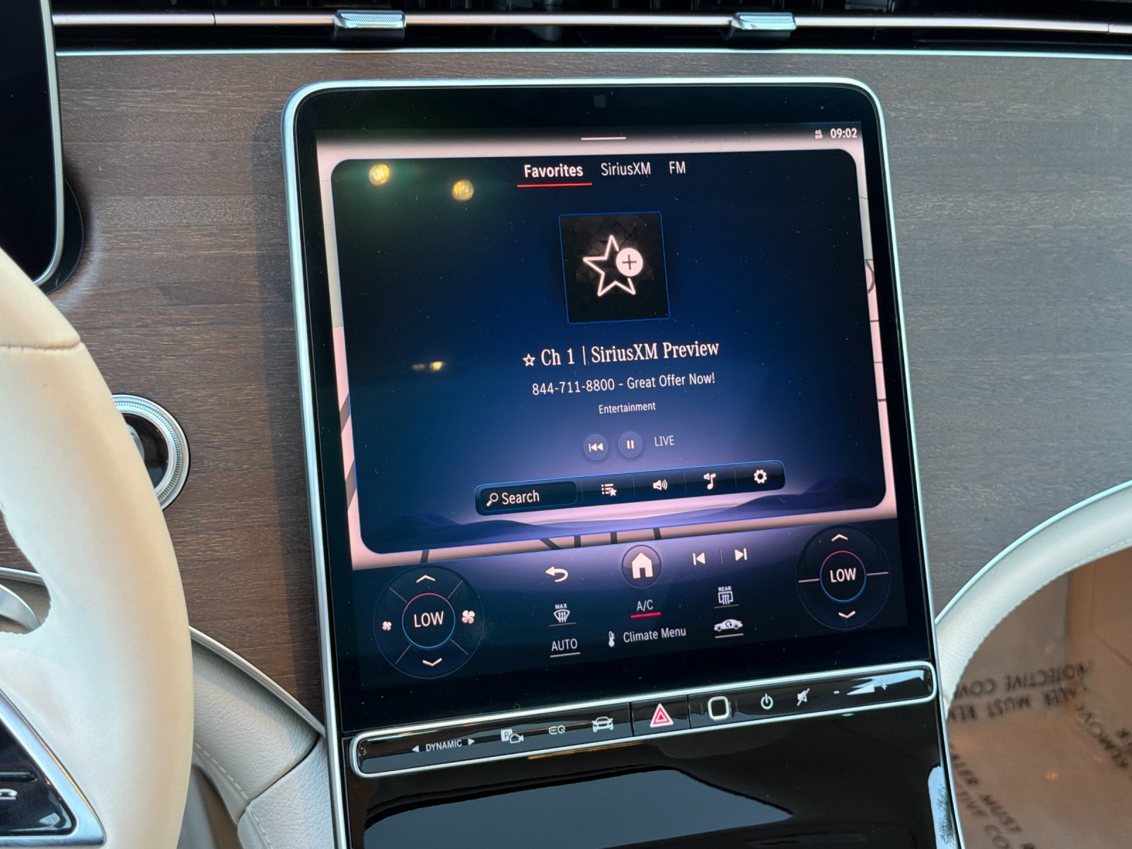 Used 2022 Mercedes-Benz EQS 450+ Sedan image 16