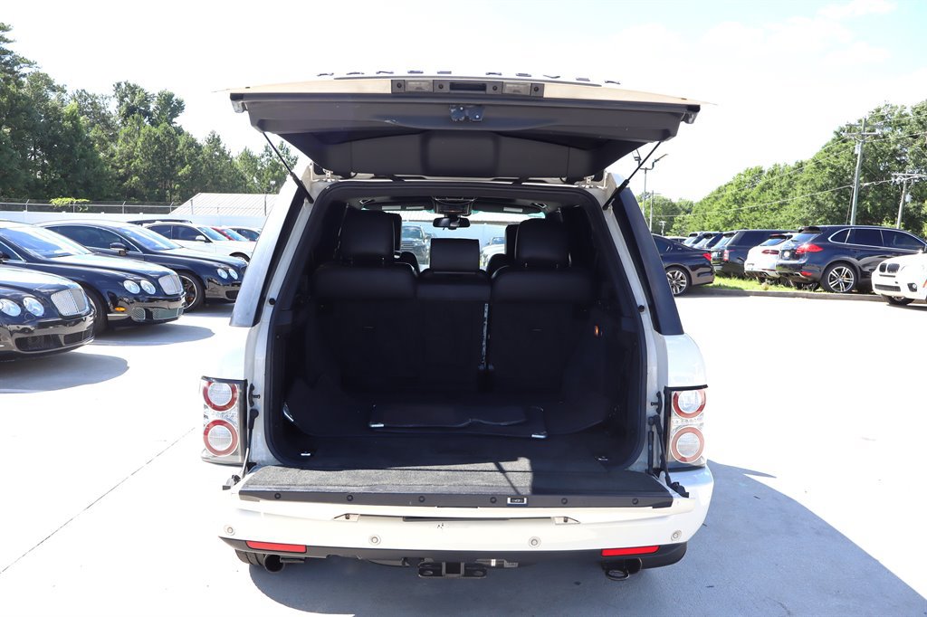 Used 2010 Land Rover Range Rover Supercharged AWD/4WD image 39