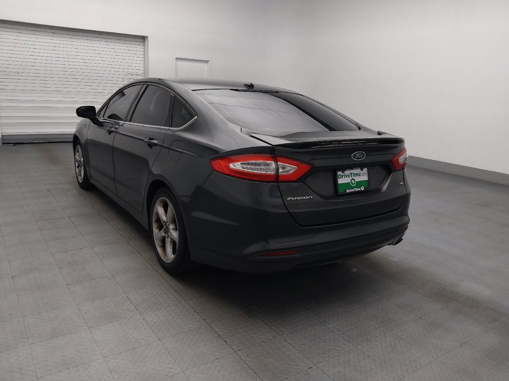 Used 2015 Ford Fusion SE w/ Equipment Group 201A FWD image 5