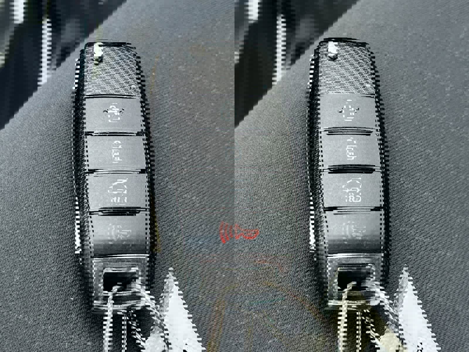 Used 2019 Kia Sorento L image 27