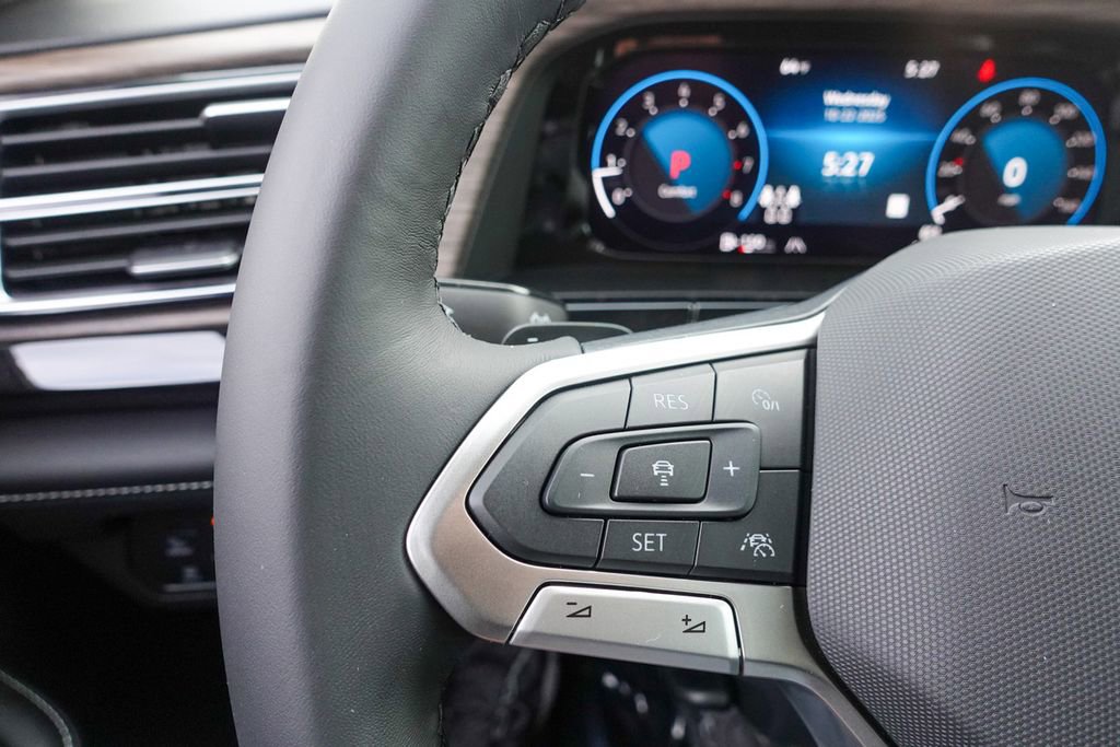 New 2026 Volkswagen Atlas SEL Premium R-Line image 22