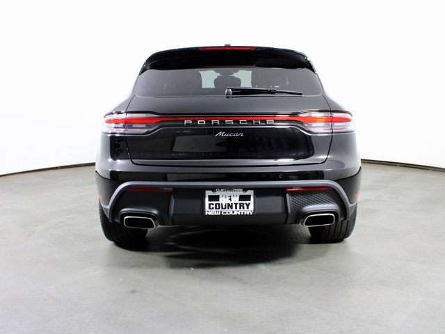 New 2025 Porsche Macan image 6