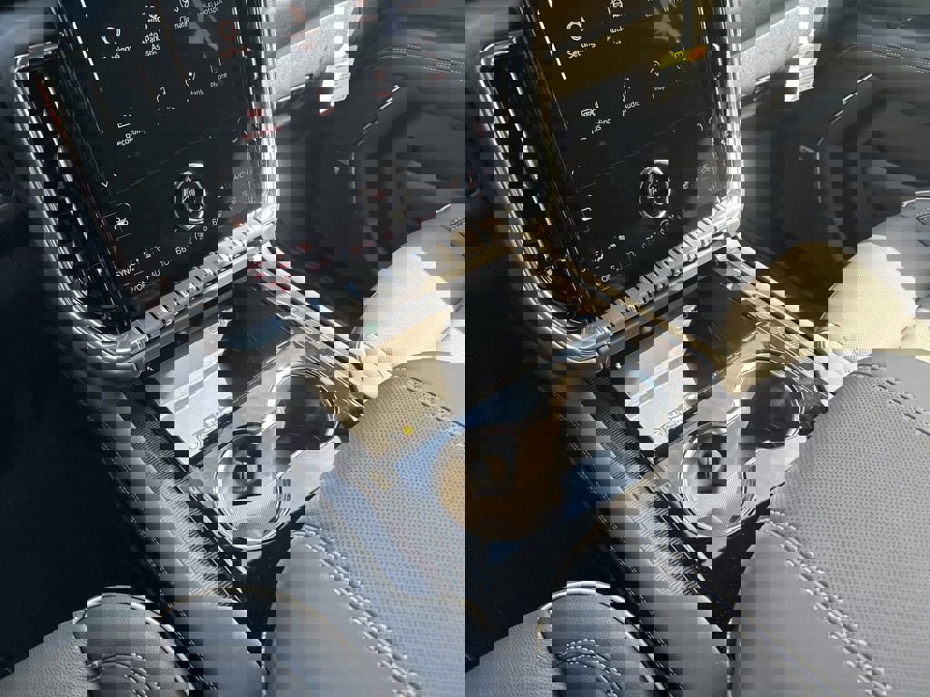 New 2026 GMC Yukon XL Elevation w/ LPO, Floor Liner Package image 35